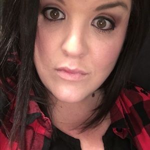 Meet your Posher, Ashashley